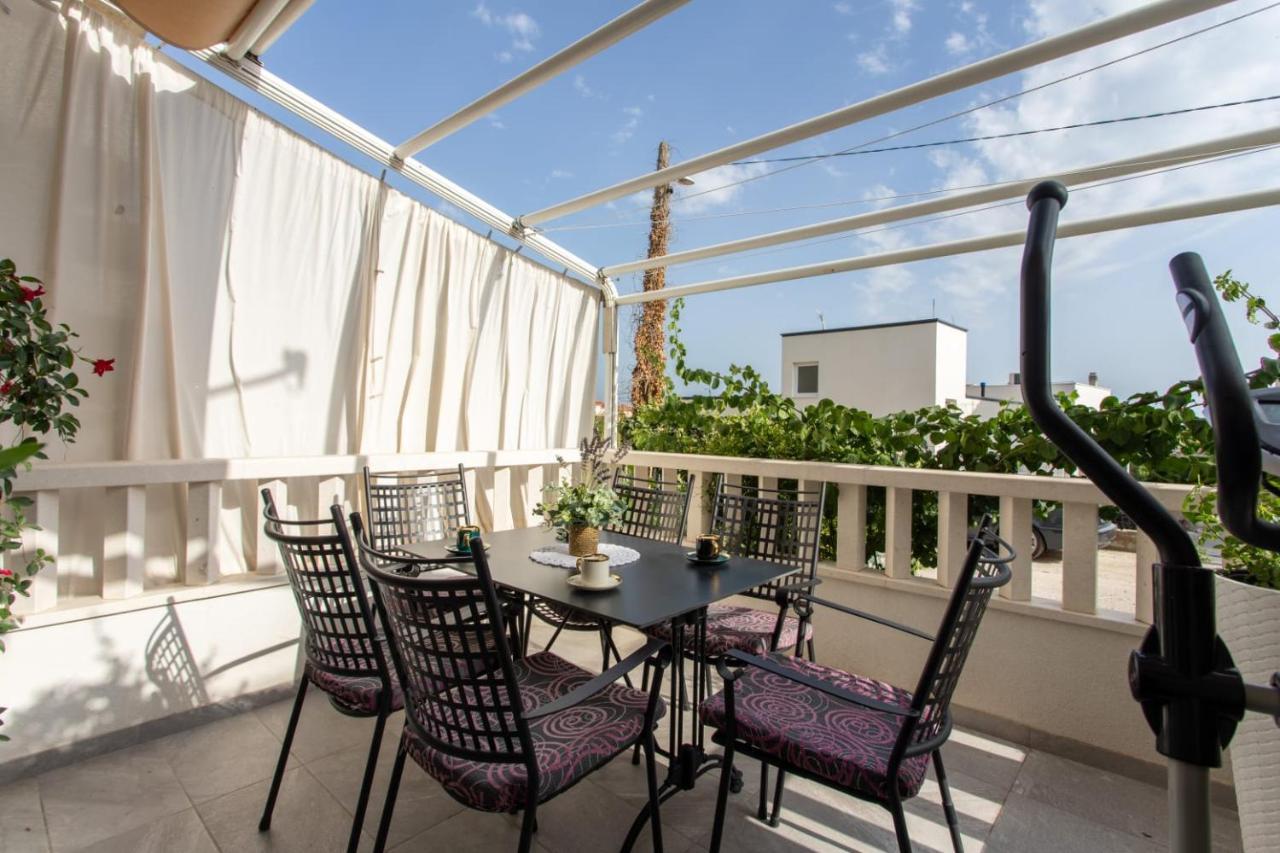 Lux Apartment Ema Kastela Exterior photo